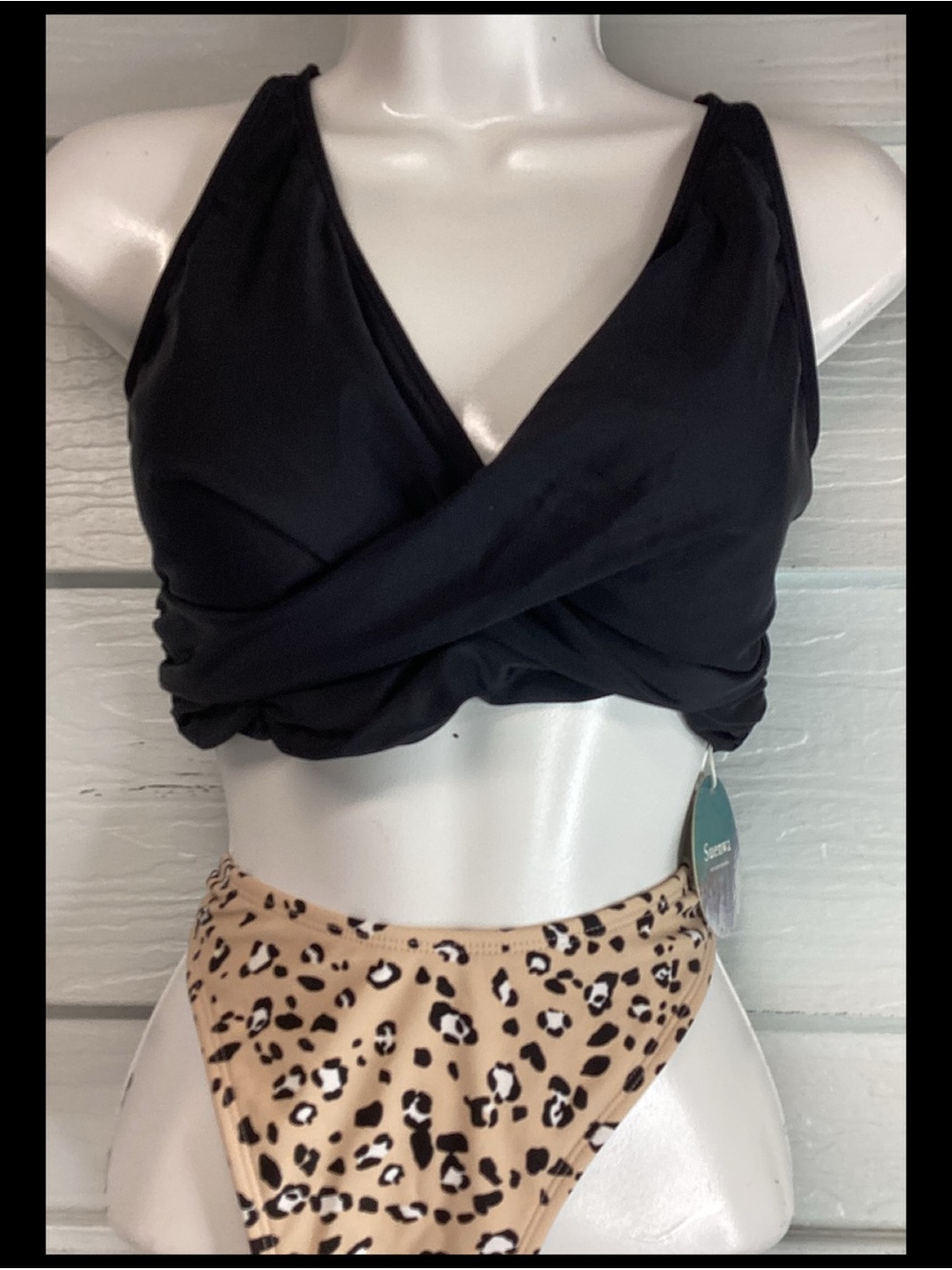 Black Twist-Front Crop Tank Top - Women 76